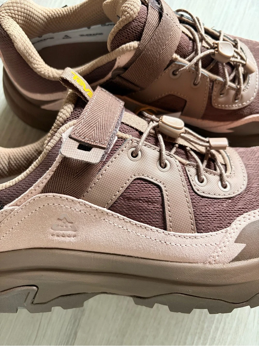 New Teva Women's Hurricane Daybreaker Hiking Shoe